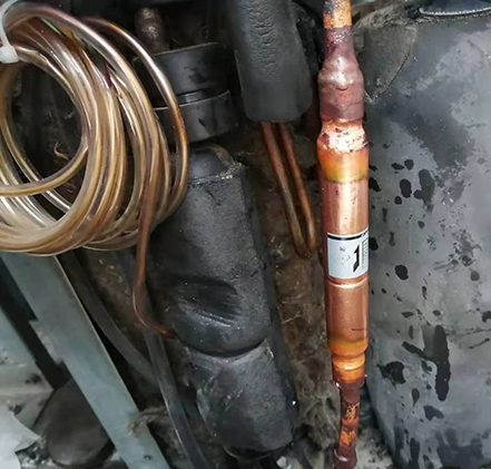 浦北美的变频多联机空调维修售后服务中心